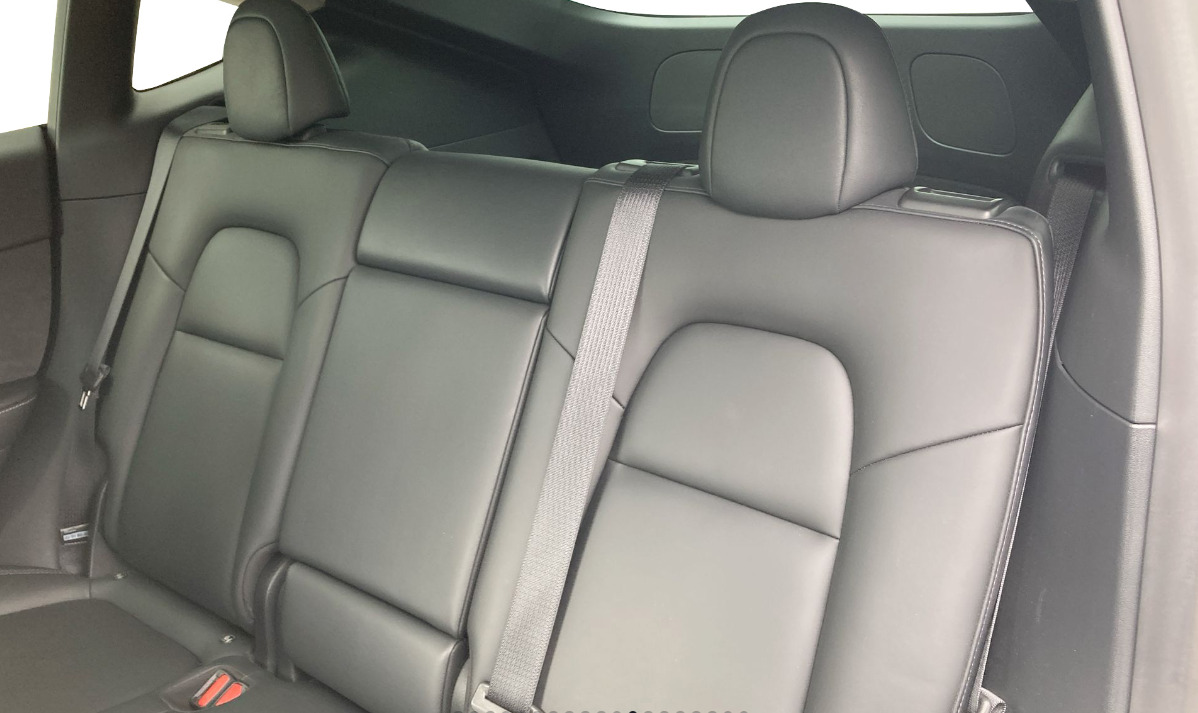 Tesla Model Y Long Range Dual Motor - Image 10